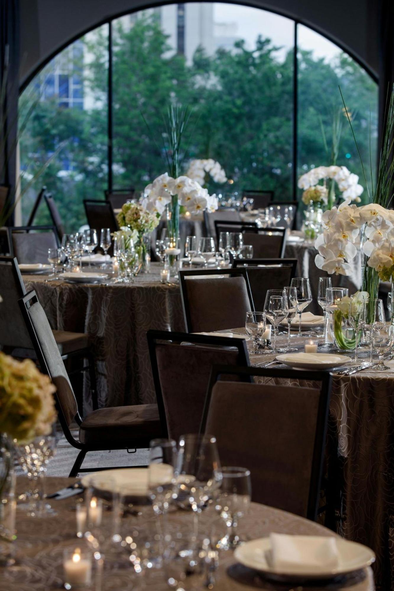 Renaissance Reno Downtown Hotel & Spa Екстериор снимка