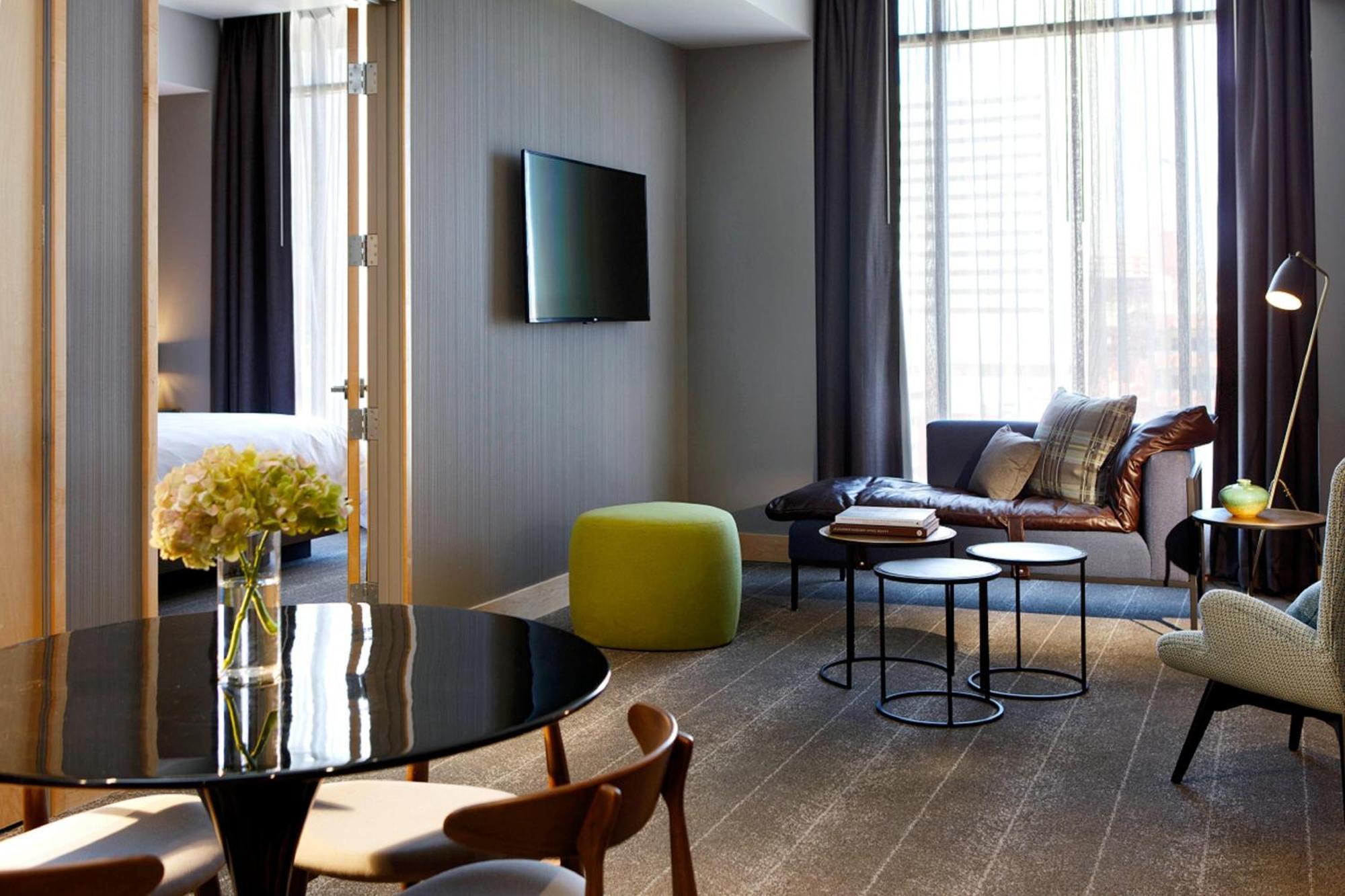 Renaissance Reno Downtown Hotel & Spa Екстериор снимка